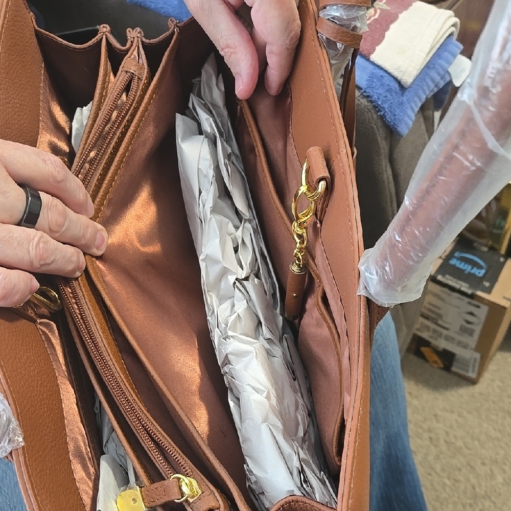 Joy & Iman Brown Leather Tote Bag - Picture 13 of 16